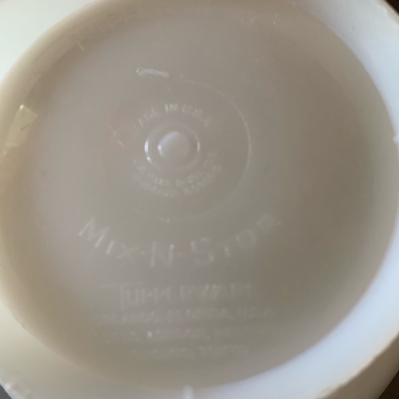 VINTAGE, Tupperware, LARGE measuring cup, 1970’s. No lid. MIX-N-STOR, pour spout - Picture 4 of 8